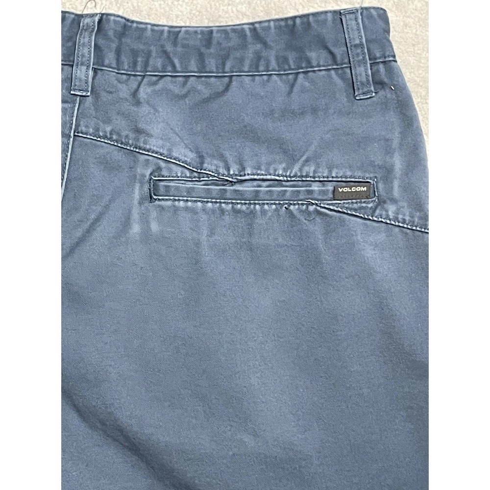 Volcom Shorts Mens Size 32 Blue Canvas Cotton Flat Front Skate Surf Chino - Picture 13 of 13